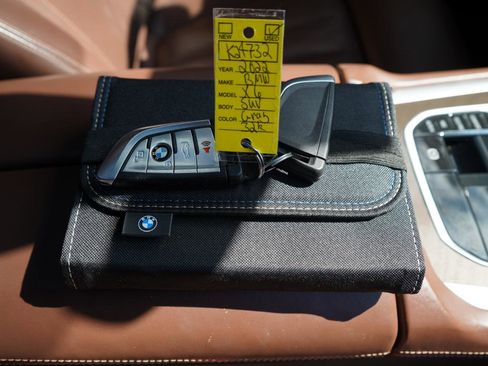 Used 2022 BMW X6 xDrive40i w/ Executive Package AWD/4WD image 74