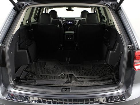 Used 2019 Volkswagen Atlas SE FWD image 17