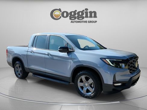 Certified 2024 Honda Ridgeline TrailSport image 7