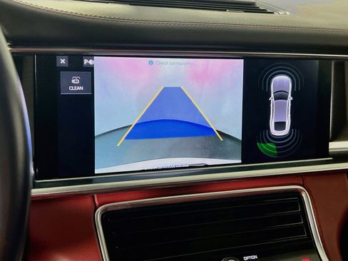 Used 2020 Porsche Panamera GTS image 14