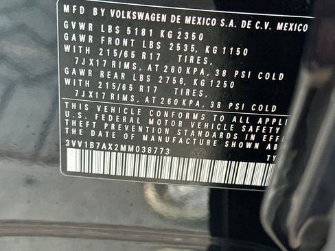 Used 2021 Volkswagen Tiguan S image 28