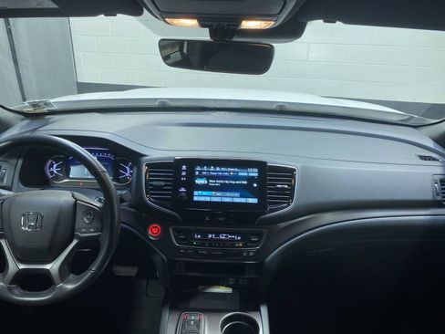 Used 2023 Honda Passport EX-L image 10