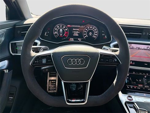 Used 2024 Audi RS 6 performance image 41