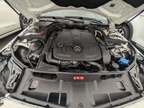 Used 2013 Mercedes-Benz C 300 Sport image 26