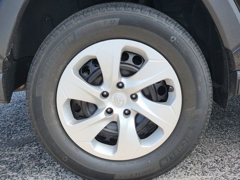 Certified 2024 Toyota RAV4 LE FWD image 9