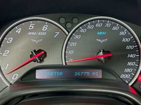 Used 2007 Chevrolet Corvette Coupe w/ Preferred Equipment Group image 11