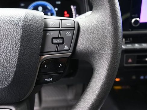 Used 2021 GMC Sierra 1500 SLT image 2