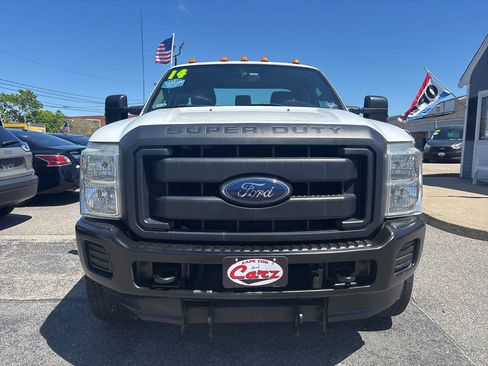 Used 2014 Ford F250 XL w/ Power Equipment Group AWD/4WD image 2