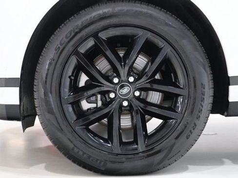 Used 2024 Land Rover Range Rover Evoque Dynamic SE AWD/4WD image 9