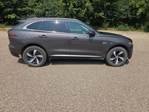 Used 2023 Jaguar F-PACE S AWD/4WD image 23