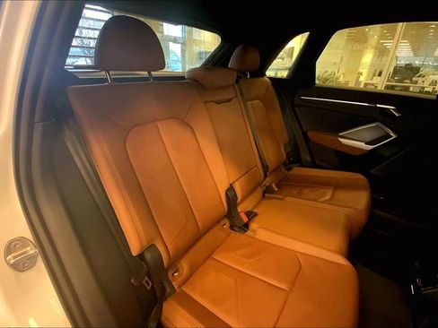 Certified 2024 Audi Q3 2.0T Premium image 20