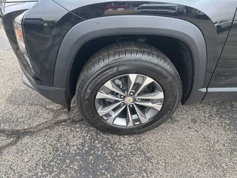 New 2026 Chevrolet Equinox LT image 10