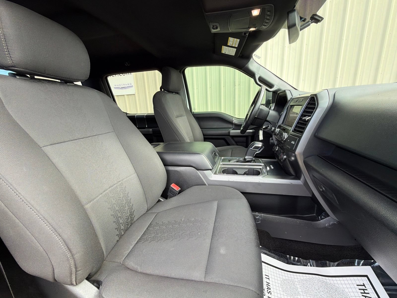 Used 2018 Ford F150 XLT w/ Equipment Group 302A Luxury AWD/4WD image 9