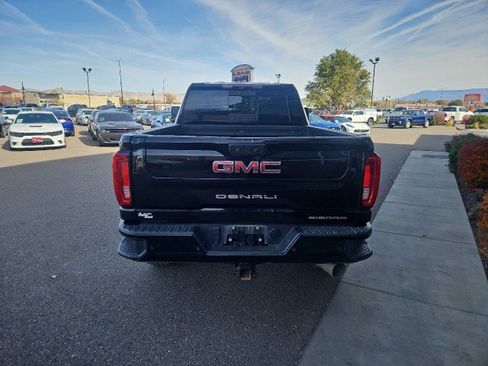 Used 2020 GMC Sierra 2500 Denali w/ Denali Ultimate Package image 4
