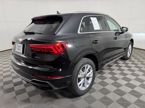 Used 2025 Audi Q3 2.0T Premium w/ Convenience Package AWD/4WD image 9