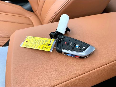 Used 2025 BMW M240i Coupe RWD image 14