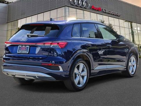 Used 2024 Audi Q4 e-tron Premium Plus image 4