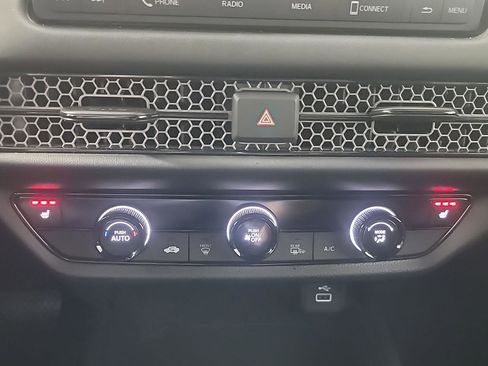 Certified 2024 Honda HR-V Sport image 29