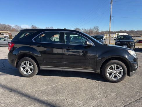 Used 2016 Chevrolet Equinox LS image 6