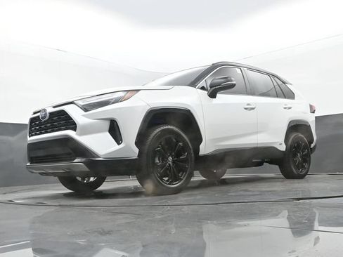 Used 2023 Toyota RAV4 XSE w/ XSE Grade Weather Package AWD/4WD image 29