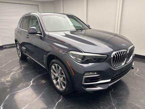 Used 2019 BMW X5 xDrive40i w/ Convenience Package image 2