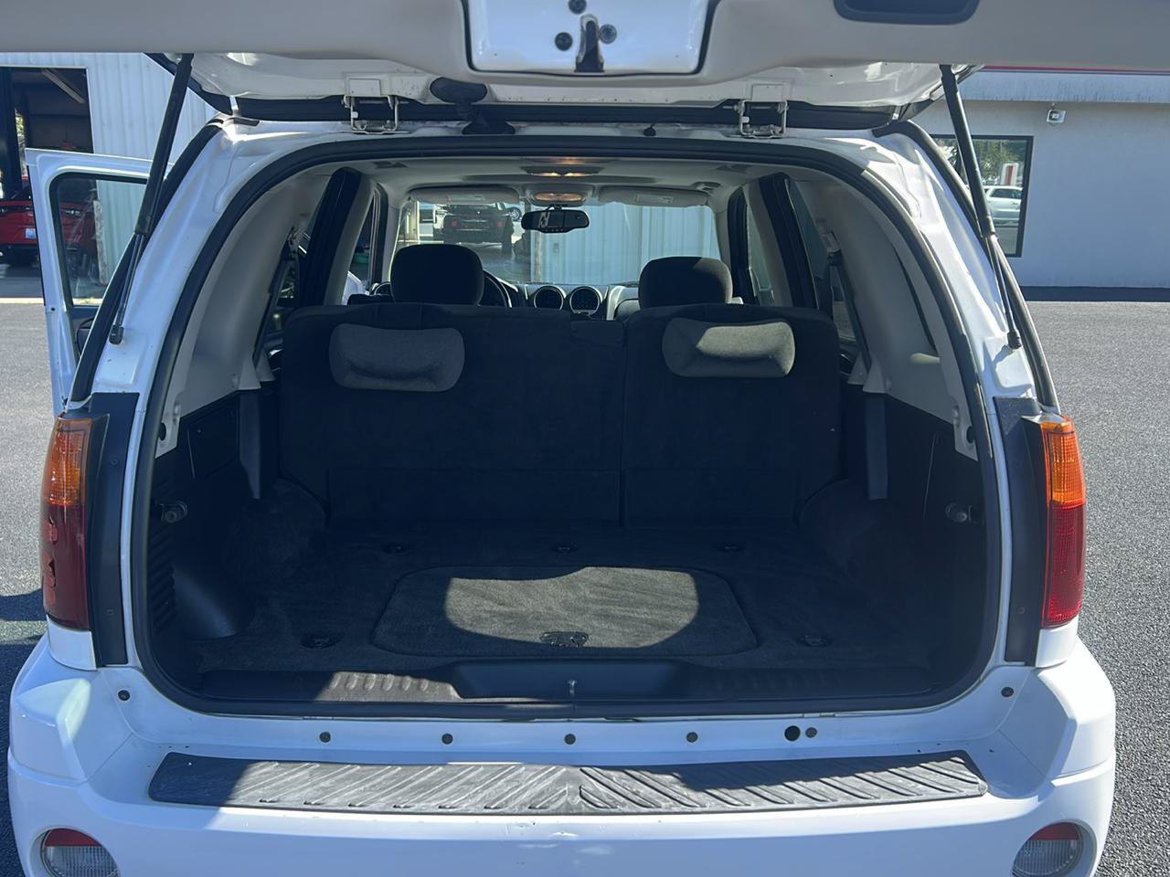 Used 2007 GMC Envoy SLE AWD/4WD image 15