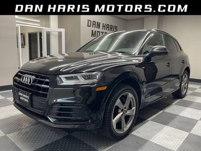 Used 2020 Audi Q5 2.0T Titanium Premium Plus w/ Premium Plus Package