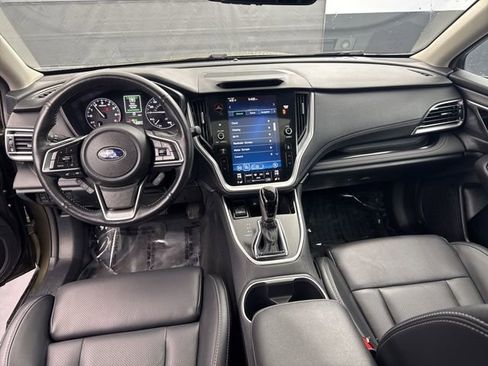 Used 2022 Subaru Outback Limited image 14