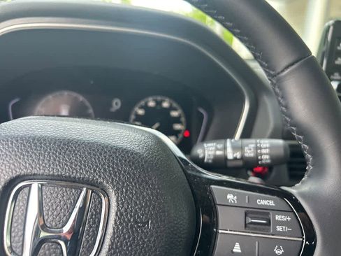 Used 2025 Honda Pilot Touring image 21