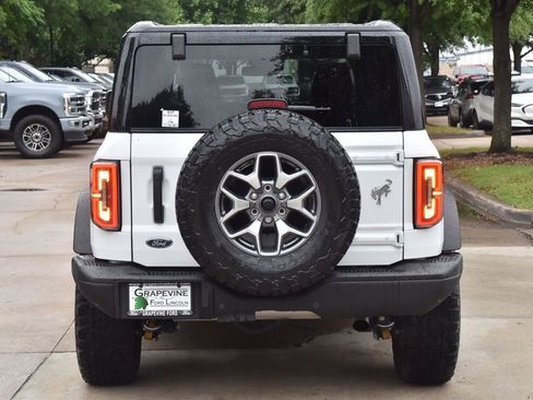 Certified 2024 Ford Bronco Badlands AWD/4WD image 9
