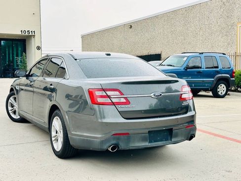 Used 2015 Ford Taurus SEL FWD image 6