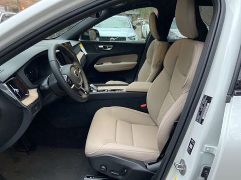New 2026 Volvo XC60 B5 Plus w/ Climate Package AWD/4WD image 11