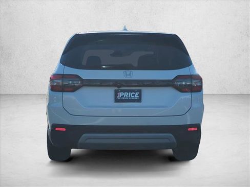 Used 2025 Honda Pilot EX-L image 7