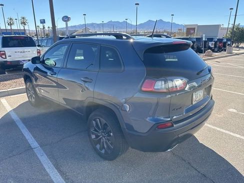 Used 2021 Jeep Cherokee Latitude Lux 80th Anniv w/ Quick Order Package 26U 80TH image 6