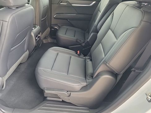 New 2026 GMC Acadia Elevation w/ Elevation Premium Package FWD image 10