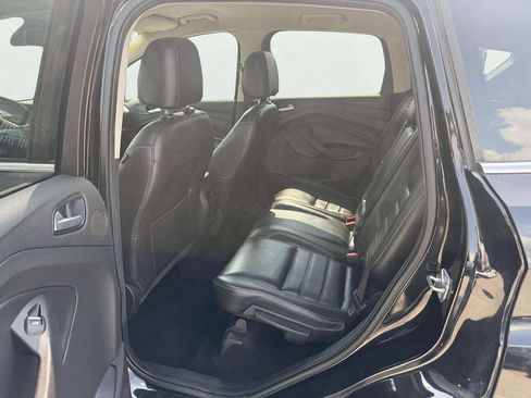 Used 2017 Ford Escape Titanium FWD image 11