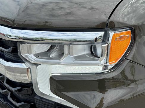 Used 2023 Chevrolet Silverado 1500 LT AWD/4WD image 10