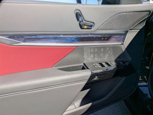 New 2025 BMW 740i 740i image 16