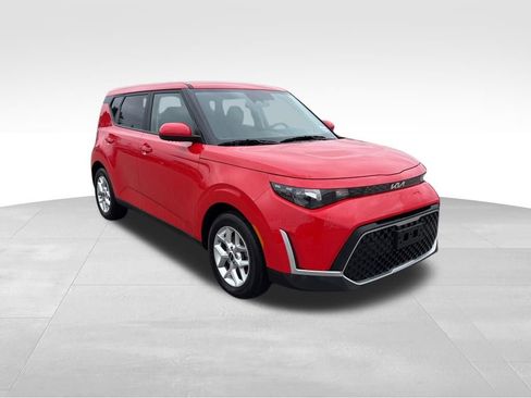 Certified 2023 Kia Soul LX w/ Option Group 015 image 4