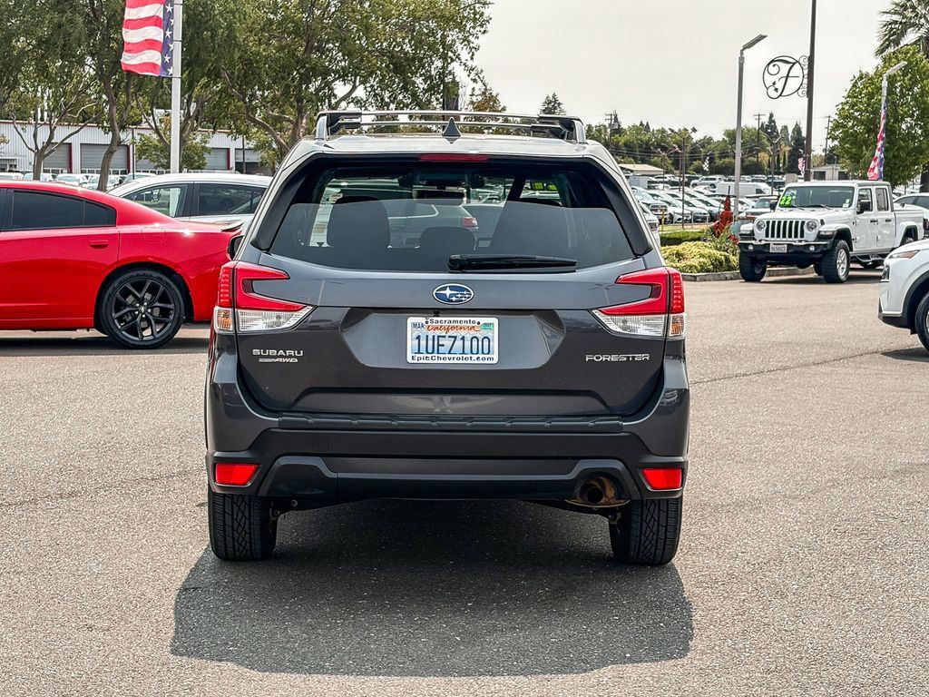 Used 2021 Subaru Forester Premium w/ Popular Package #1 AWD/4WD image 3