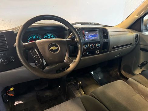 Used 2012 Chevrolet Silverado 1500 W/T image 10