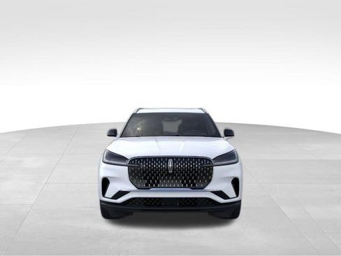 New 2026 Lincoln Aviator AWD image 7