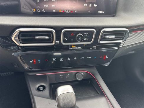 New 2026 Nissan Sentra SR w/ SR Premium Package image 29