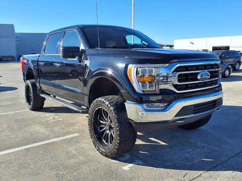 Used 2021 Ford F150 XLT w/ Equipment Group 302A High image 2