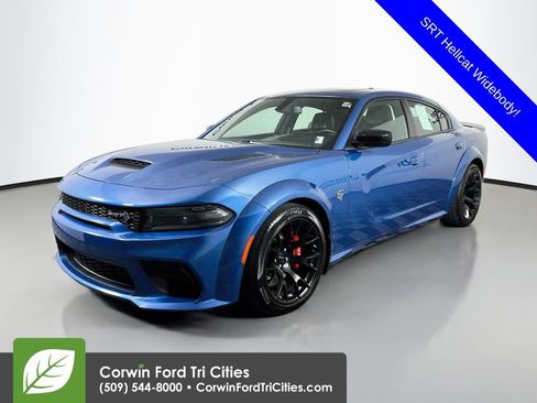 Used 2023 Dodge Charger SRT Hellcat w/ Harman/Kardon Audio Group RWD image 5