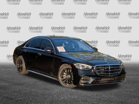 Certified 2022 Mercedes-Benz S 580 S 580 w/ AMG Line Package image 2