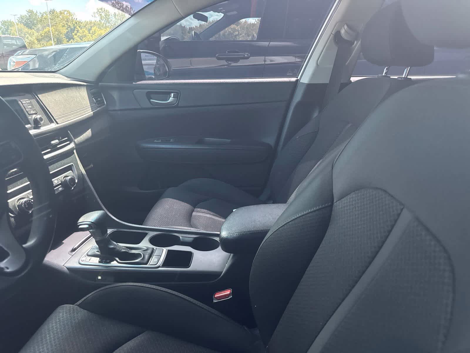Used 2016 Kia Optima LX FWD image 30