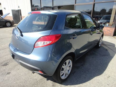 Used 2014 MAZDA MAZDA2 Sport image 6