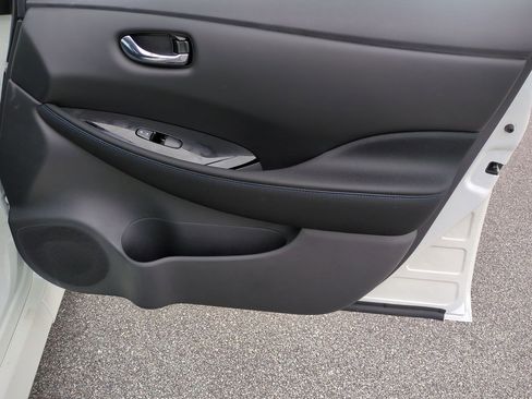 New 2024 Nissan Leaf SV Plus image 35