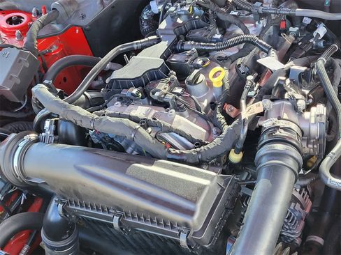 Used 2024 Ford Mustang EcoBoost image 27